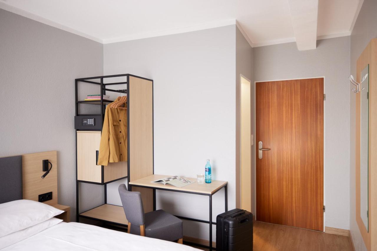 Hotel Central Гамбург Экстерьер фото