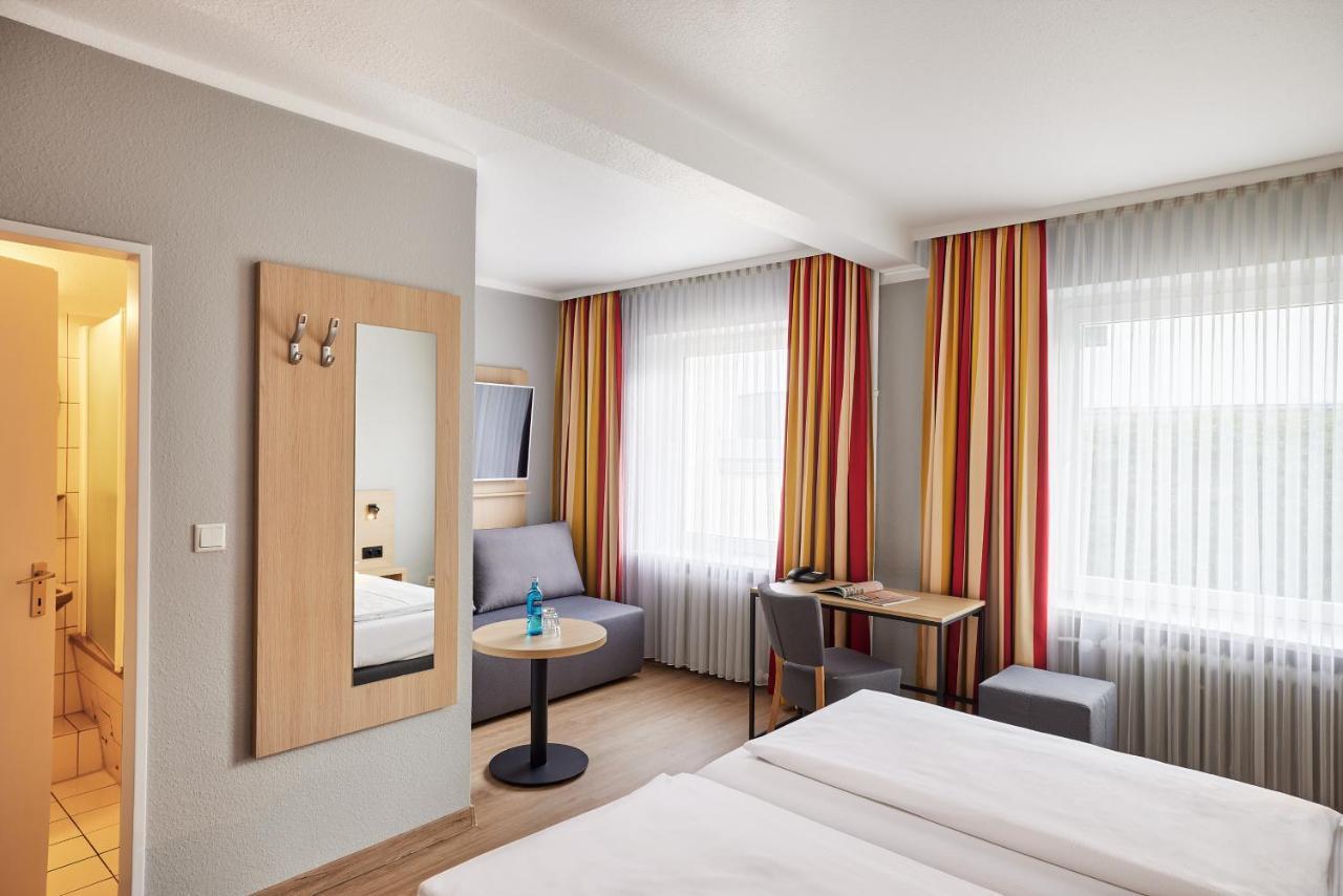 Hotel Central Гамбург Экстерьер фото